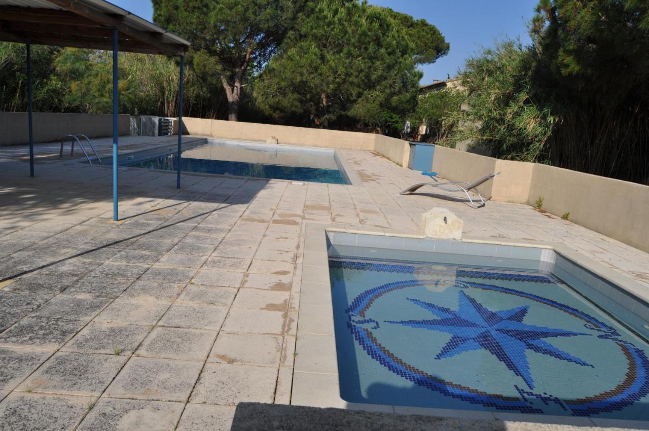 Vacances En Camargue Proche De La Mer Climatise Aigues-Mortes Exterior photo